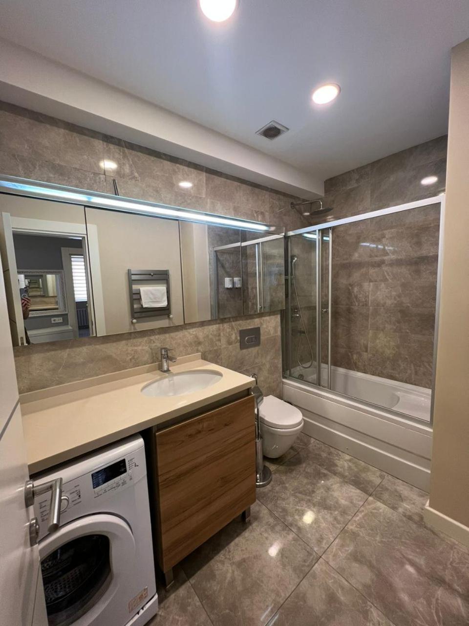 Bishkek Park Residence Екстер'єр фото