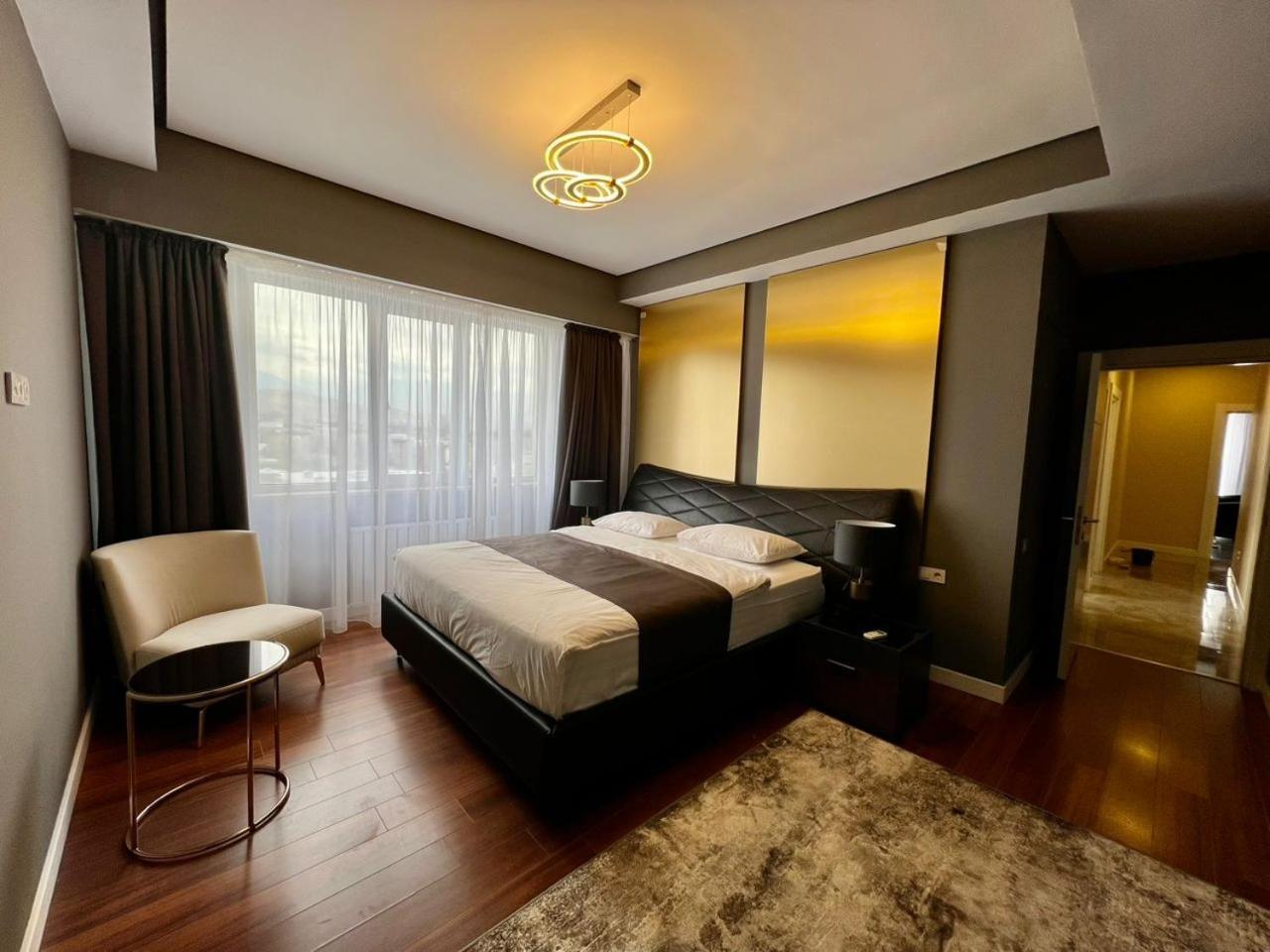 Bishkek Park Residence Екстер'єр фото